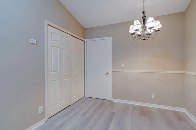 Residence photo 19