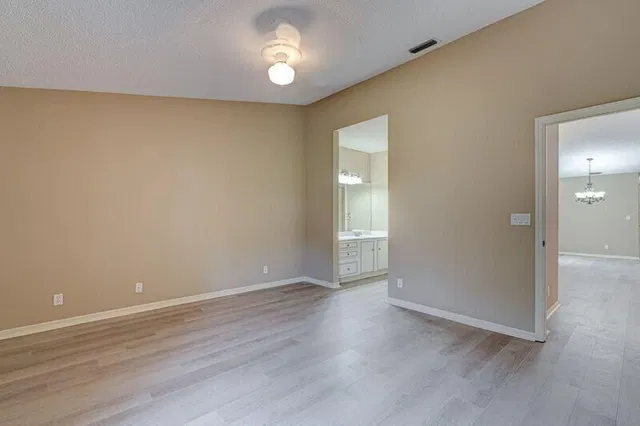 Residence photo 21