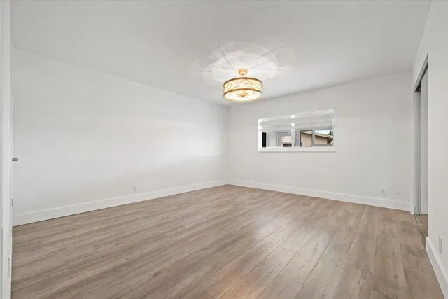 Residence photo 23