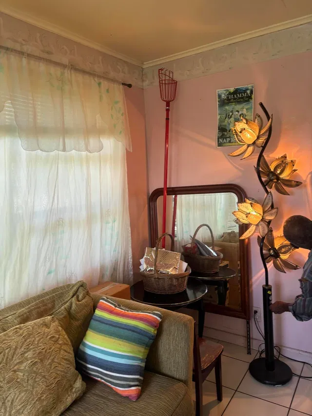 Unit 105 photo 12