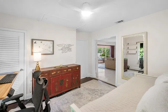 Residence photo 29