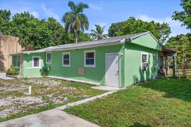 Residence photo 18