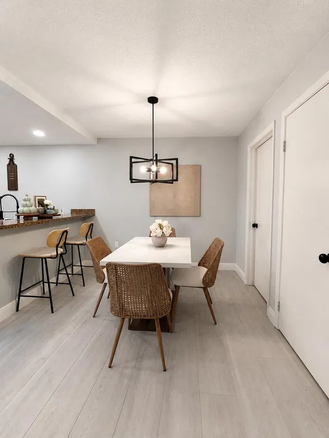 Residence photo 4