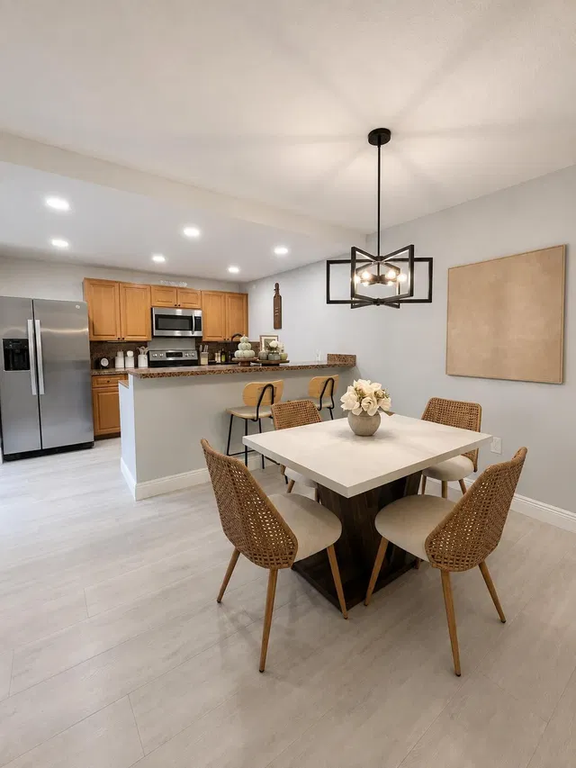 Residence photo 5