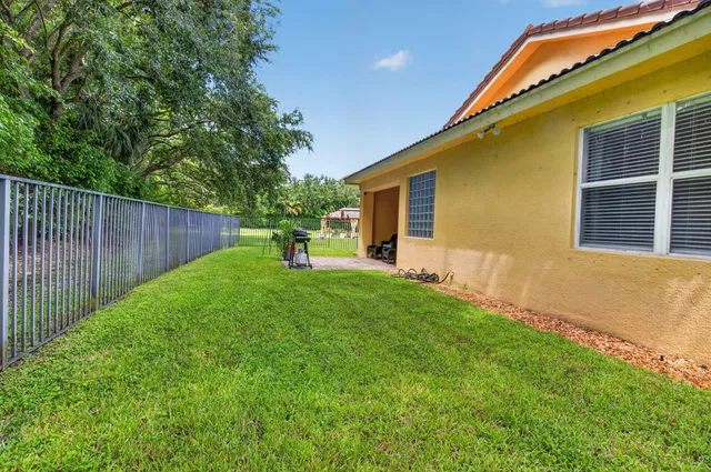 Residence photo 35