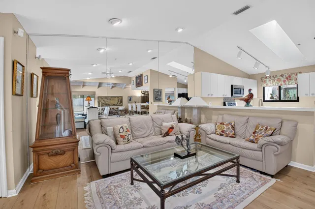 Boca West Country Club Residence photo 13
