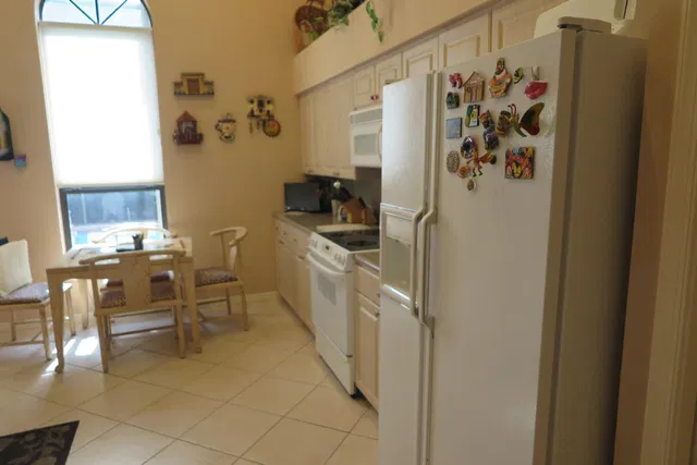 Residence photo 9
