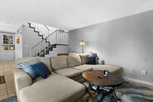 Residence photo 6