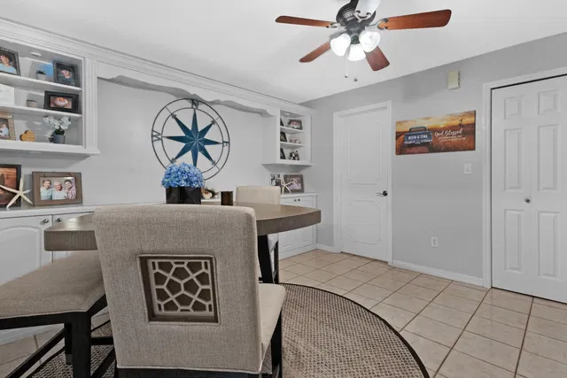 Residence photo 10