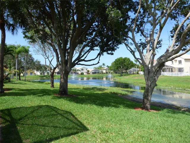 Residence photo 14