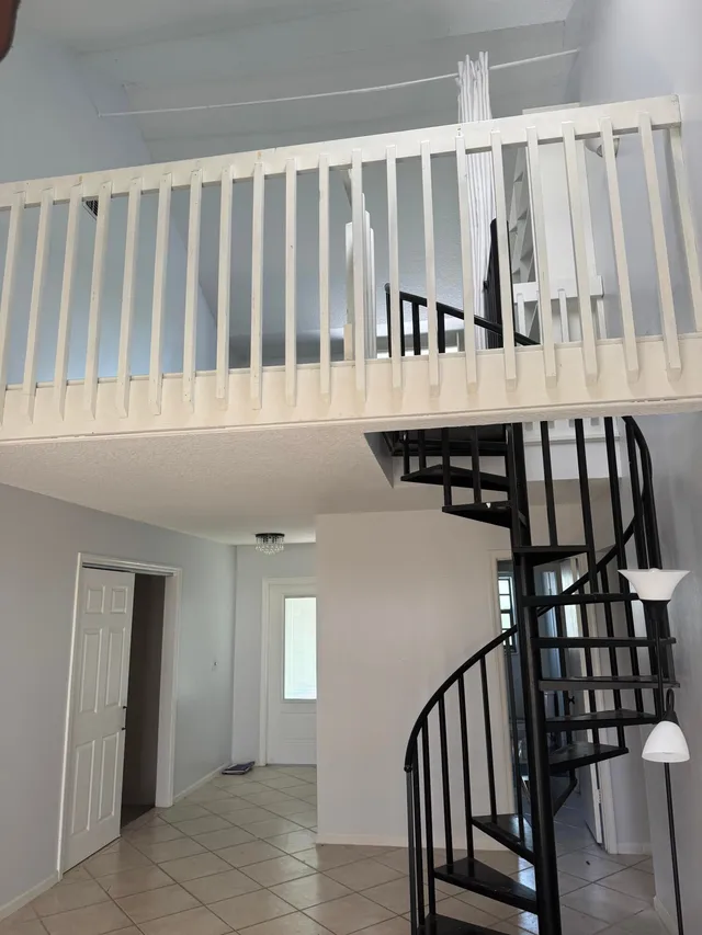 Residence photo 10