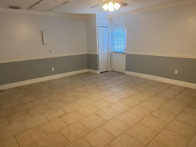 Residence photo 22