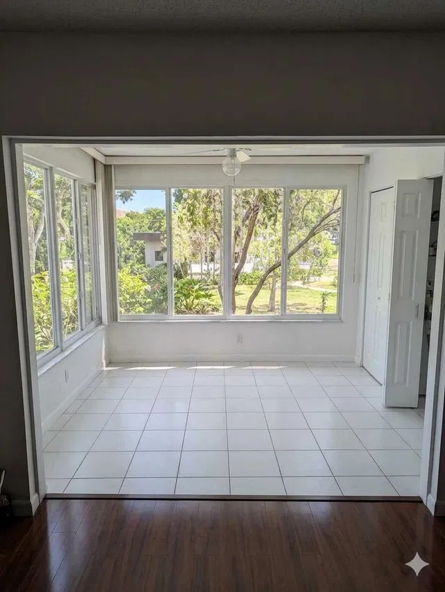 Unit 218 photo 9