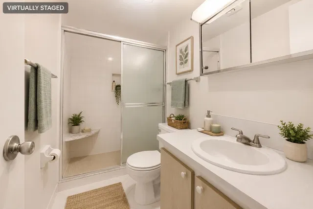  Unit 203M photo 20