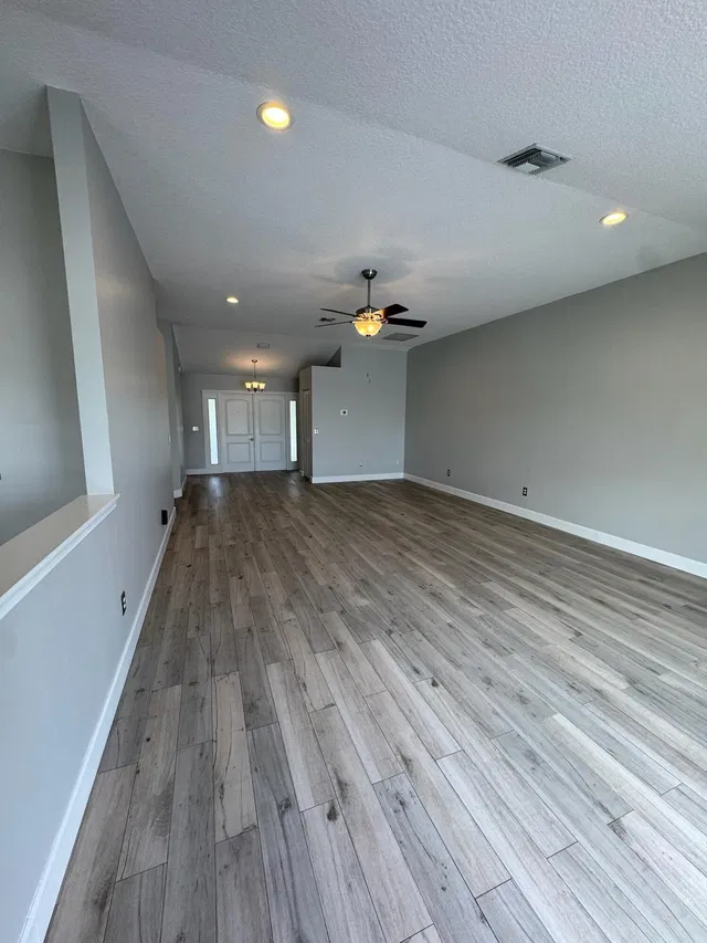 Residence photo 13