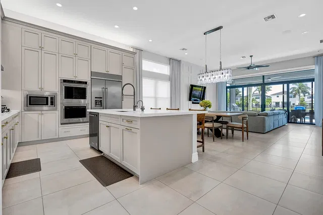 Boca Bridges Residence photo 6