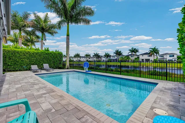 Boca Bridges Residence photo 29