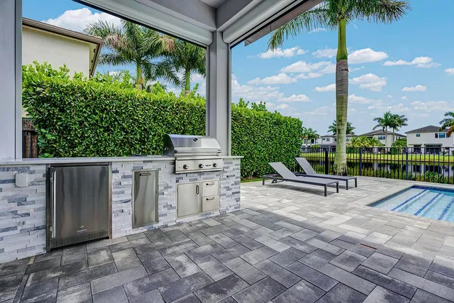 Boca Bridges Residence photo 30