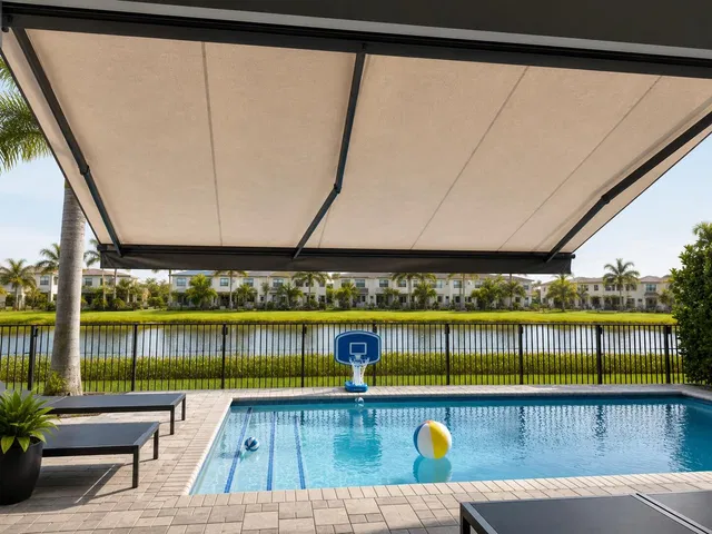 Boca Bridges Residence photo 33