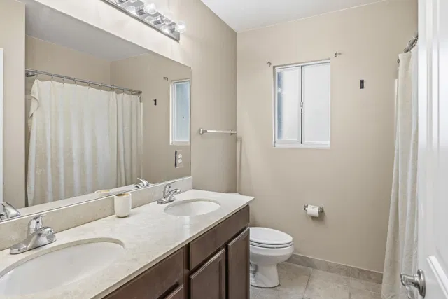 Residence photo 24