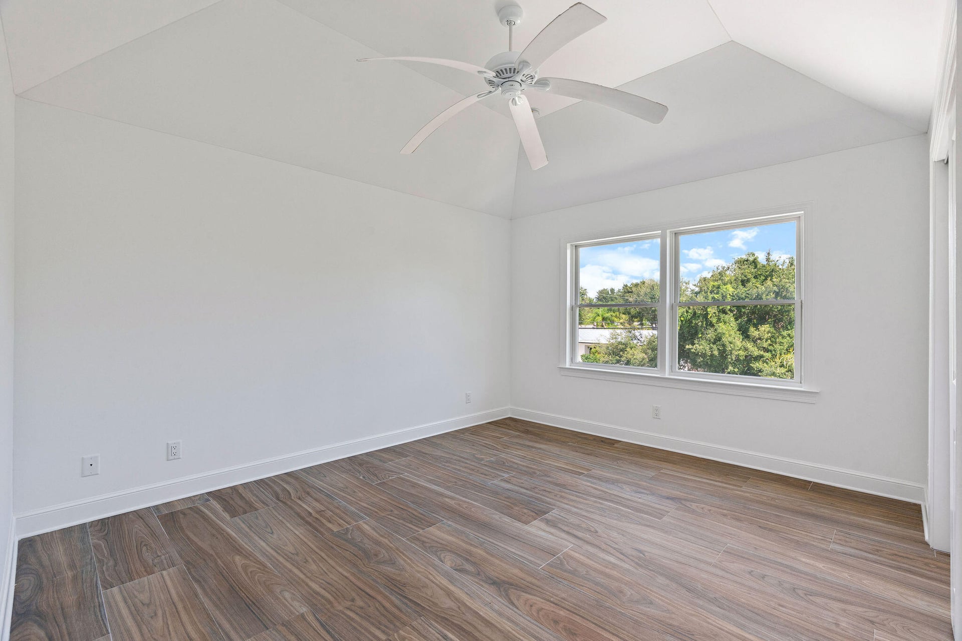Residence photo 19