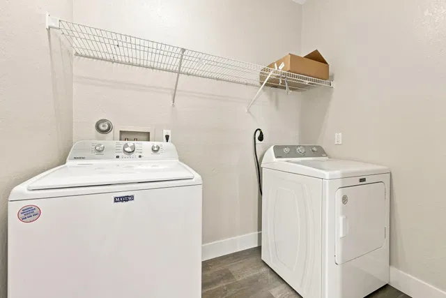 Residence photo 24