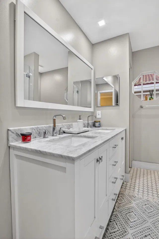 Residence photo 44