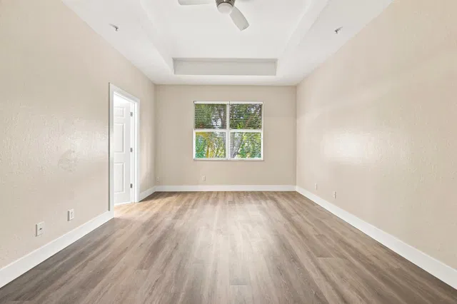 Residence photo 17