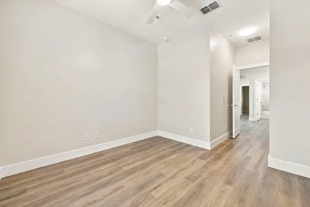 Residence photo 29