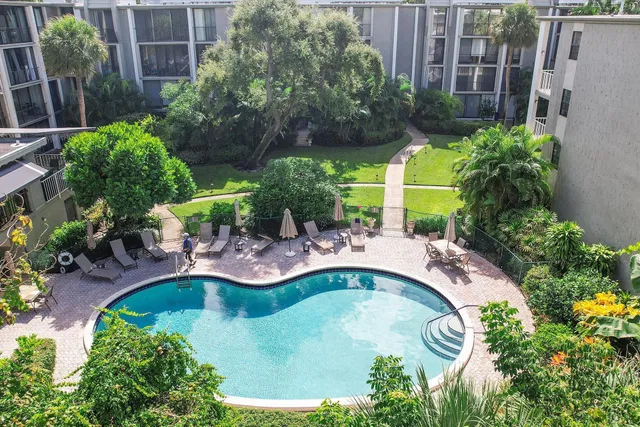 Boca Raton Unit 418 photo 15