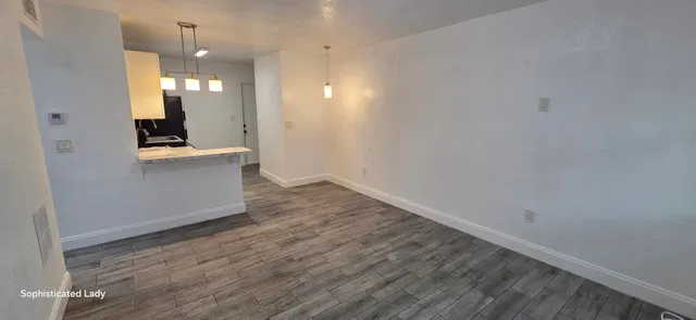  Residence photo 6