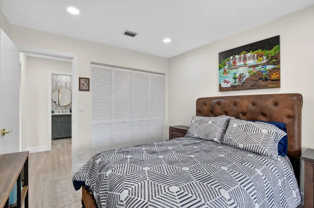  Residence photo 32
