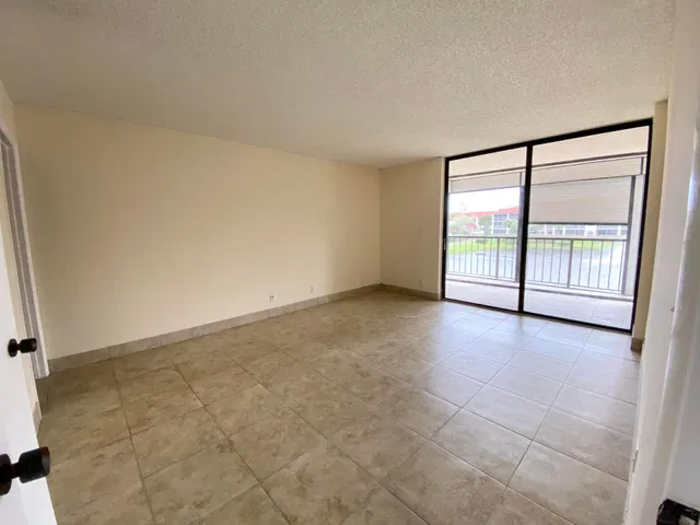 Unit 216 photo 15