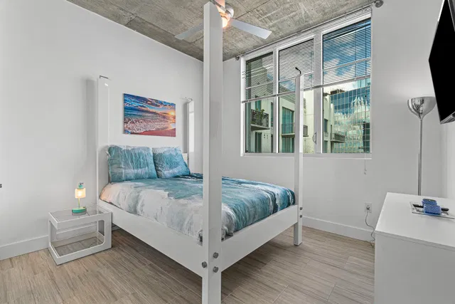 The Edge Unit 1520 photo 20