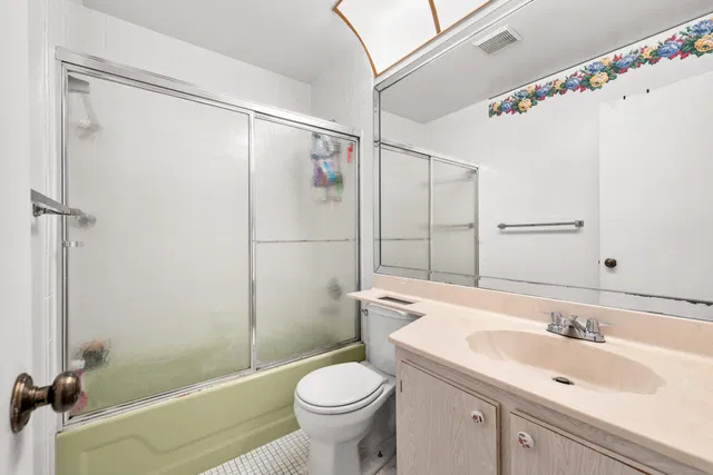 Residence photo 19