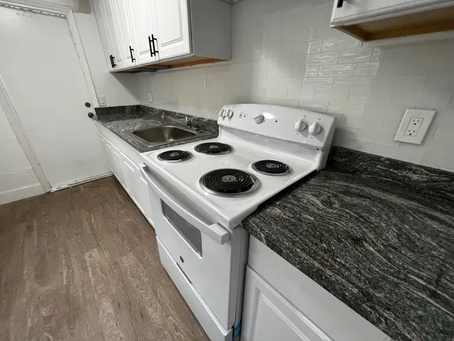  Residence photo 6