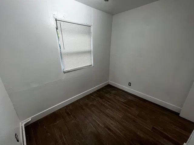 Residence photo 11