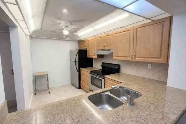 Boca Raton Unit 3050 photo 4
