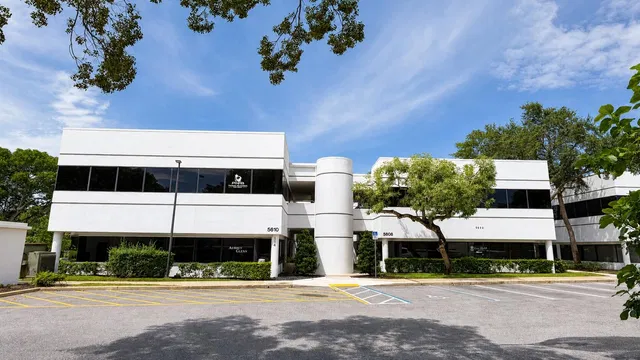 Unit 214 photo 3