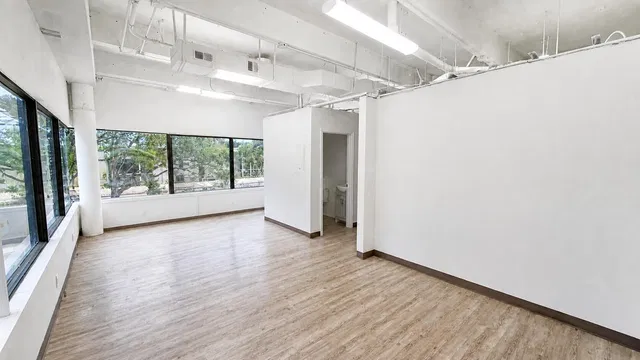 Unit 214 photo 12