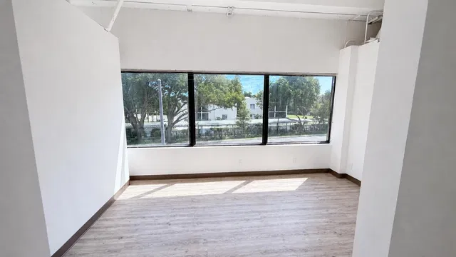 Unit 214 photo 15
