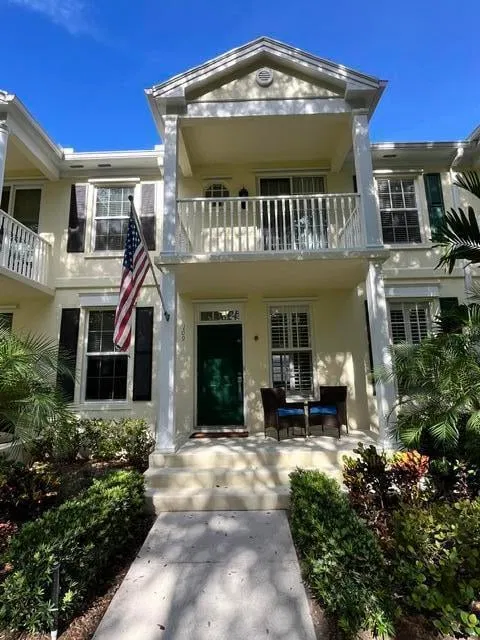 Charleston Court at Abacoa Residence photo 2