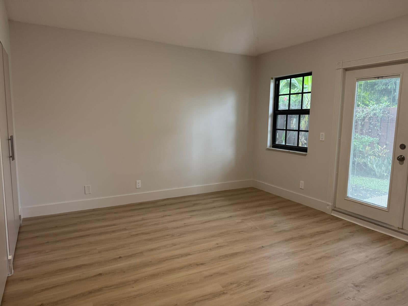 Residence photo 5