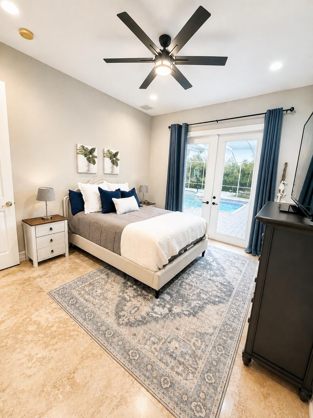 Residence photo 22