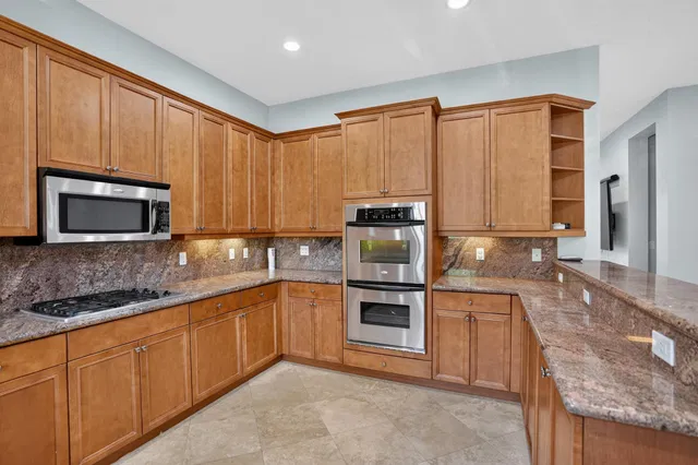 Residence photo 29