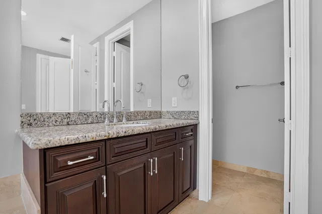  Residence photo 41
