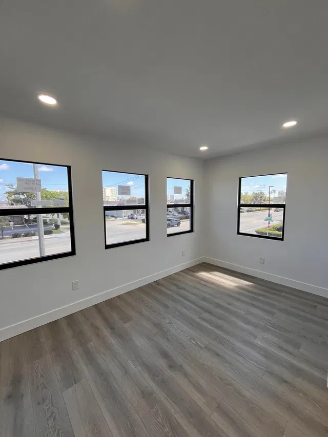 Residence photo 2
