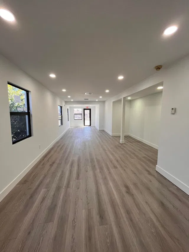 Residence photo 5