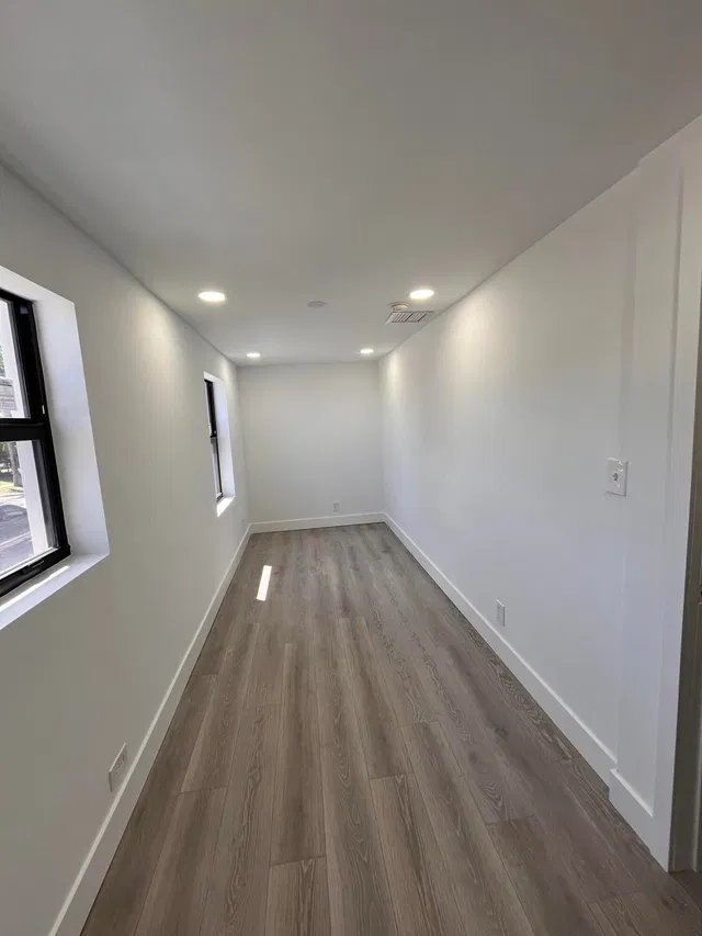  Residence photo 26