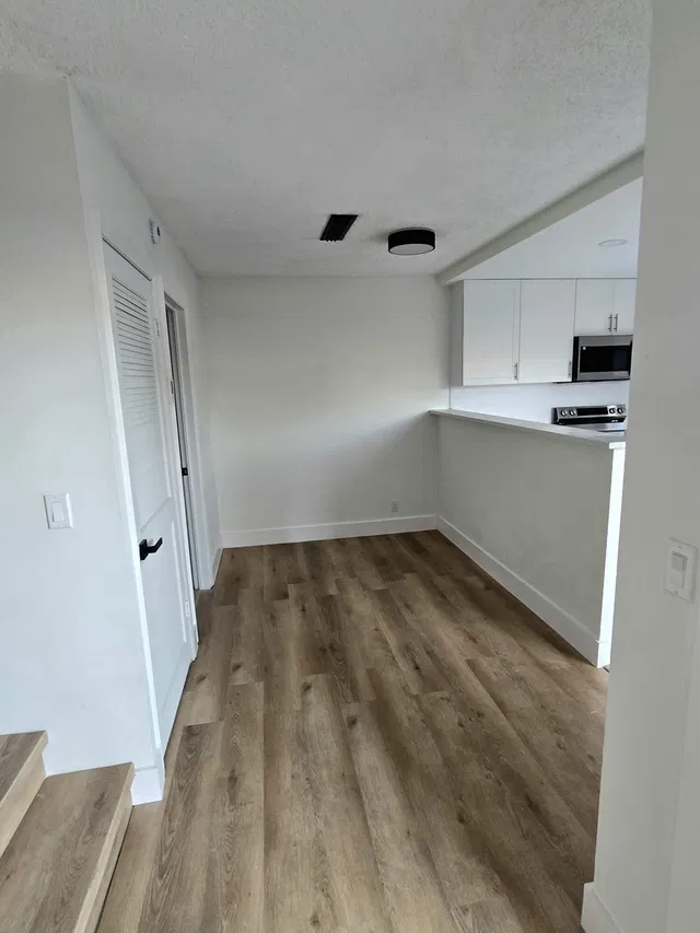 Residence photo 4